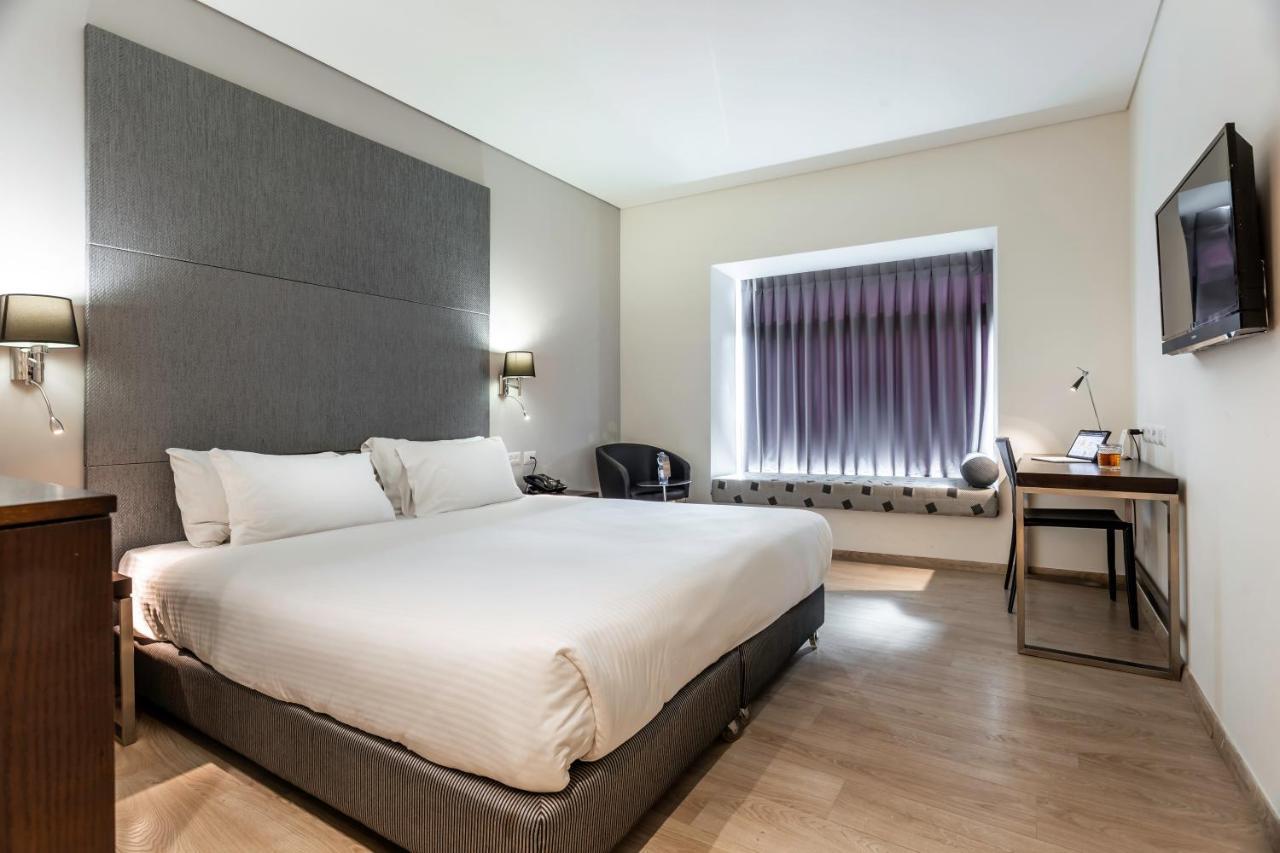 Benjamin Business Hotel Herzliya Exterior photo